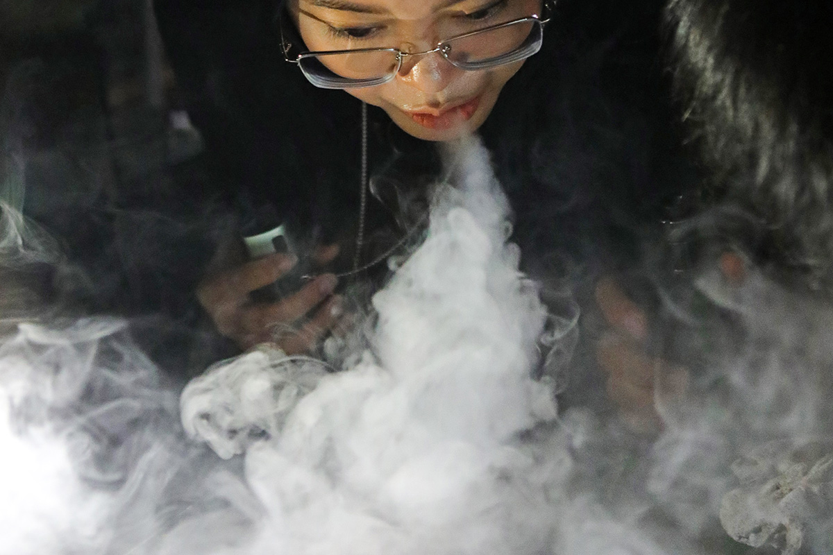 elfbar nachfüll pod läuft aus Bahaya Vape: Kajian Dedahkan Sama Bahaya Dengan Merokok! main image 0
