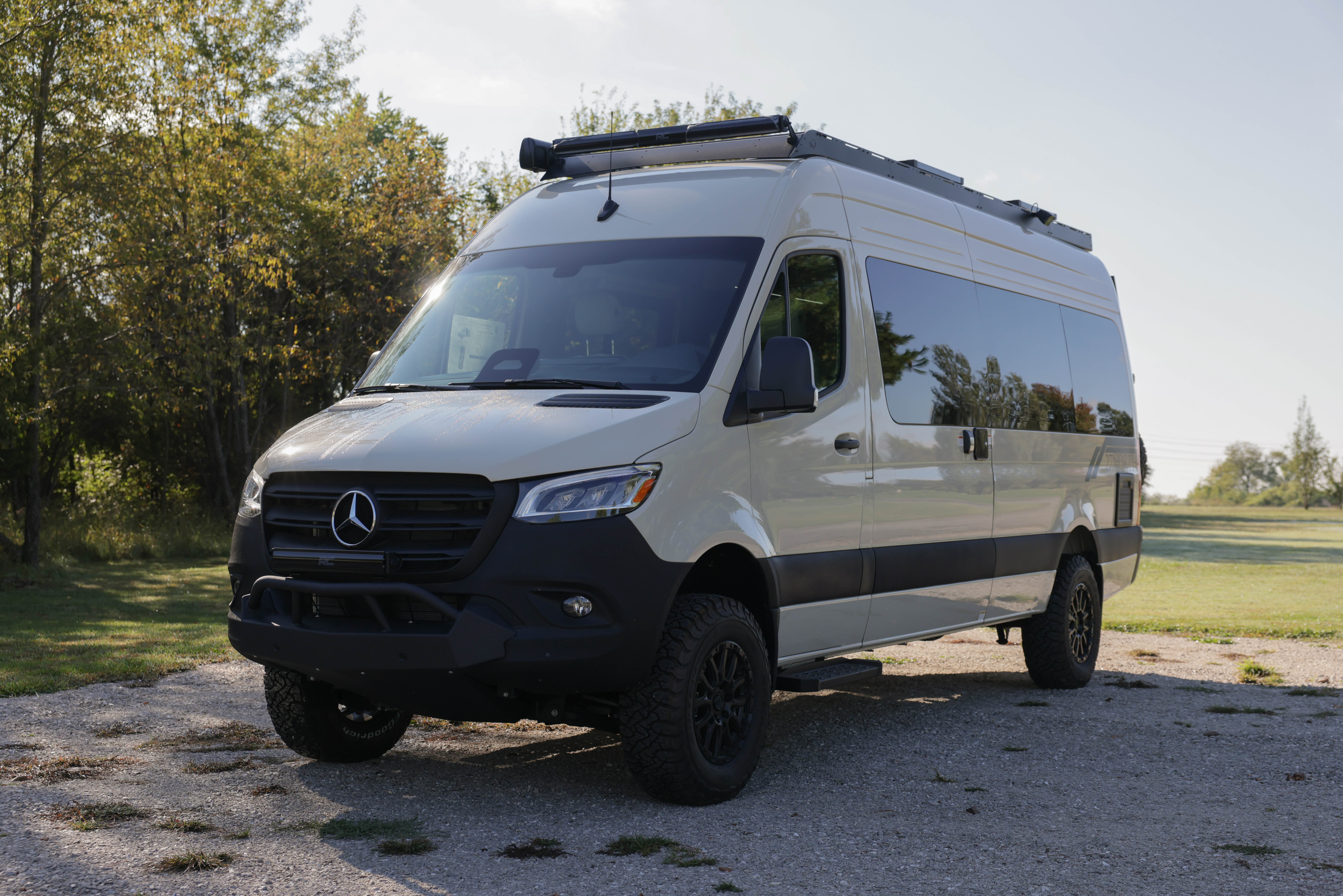 27NORTH | Sprinter Off White