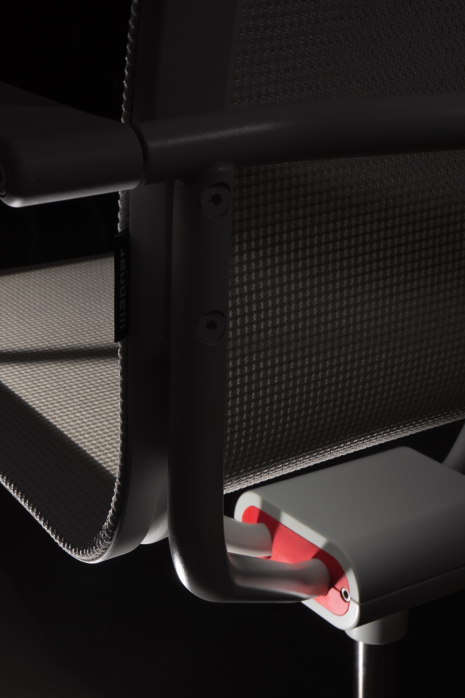 Study 01 · D1 Chair · 1
