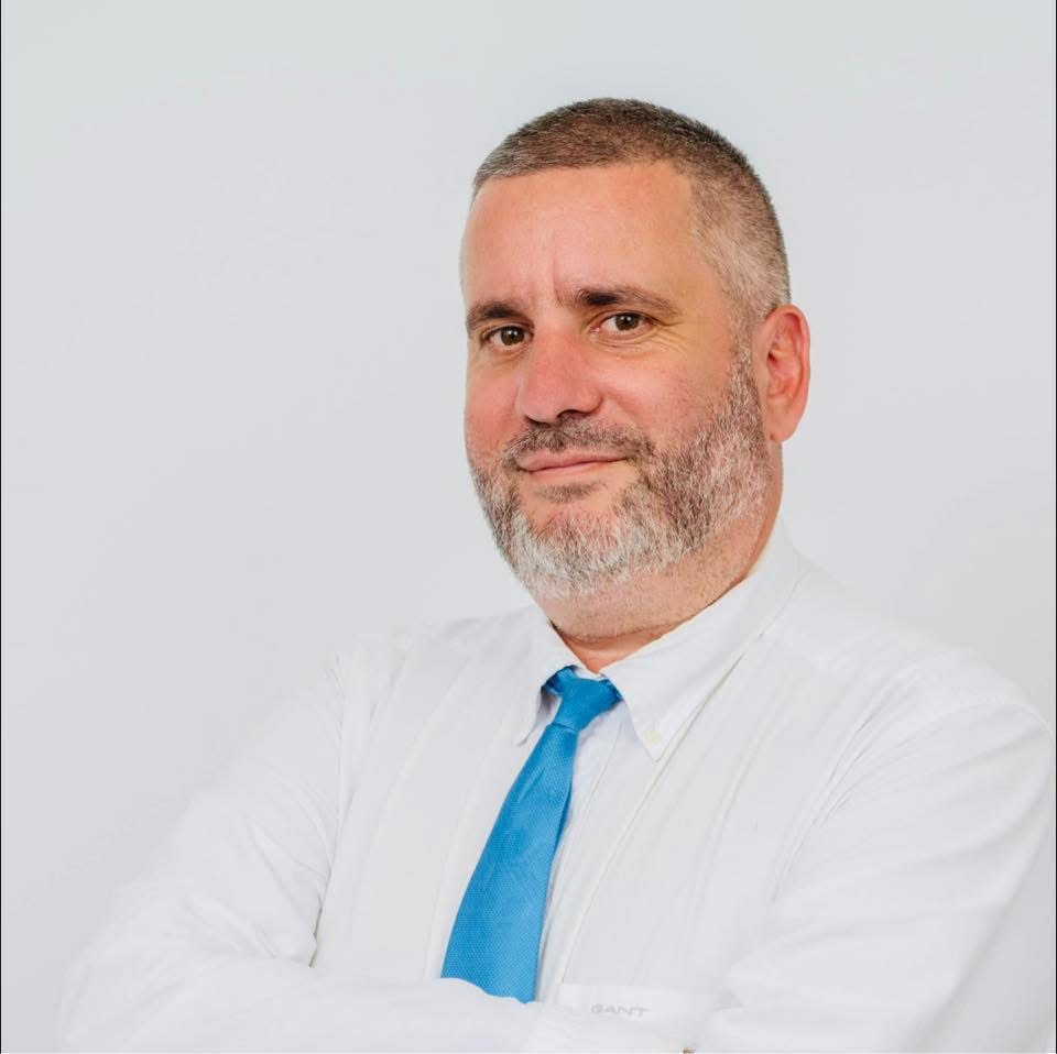 Dr. Kovács Gergely