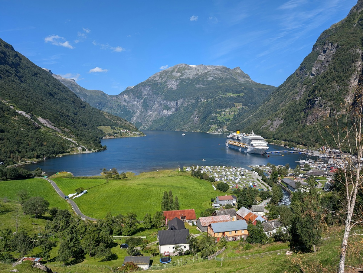 Vikingfjord Charters
