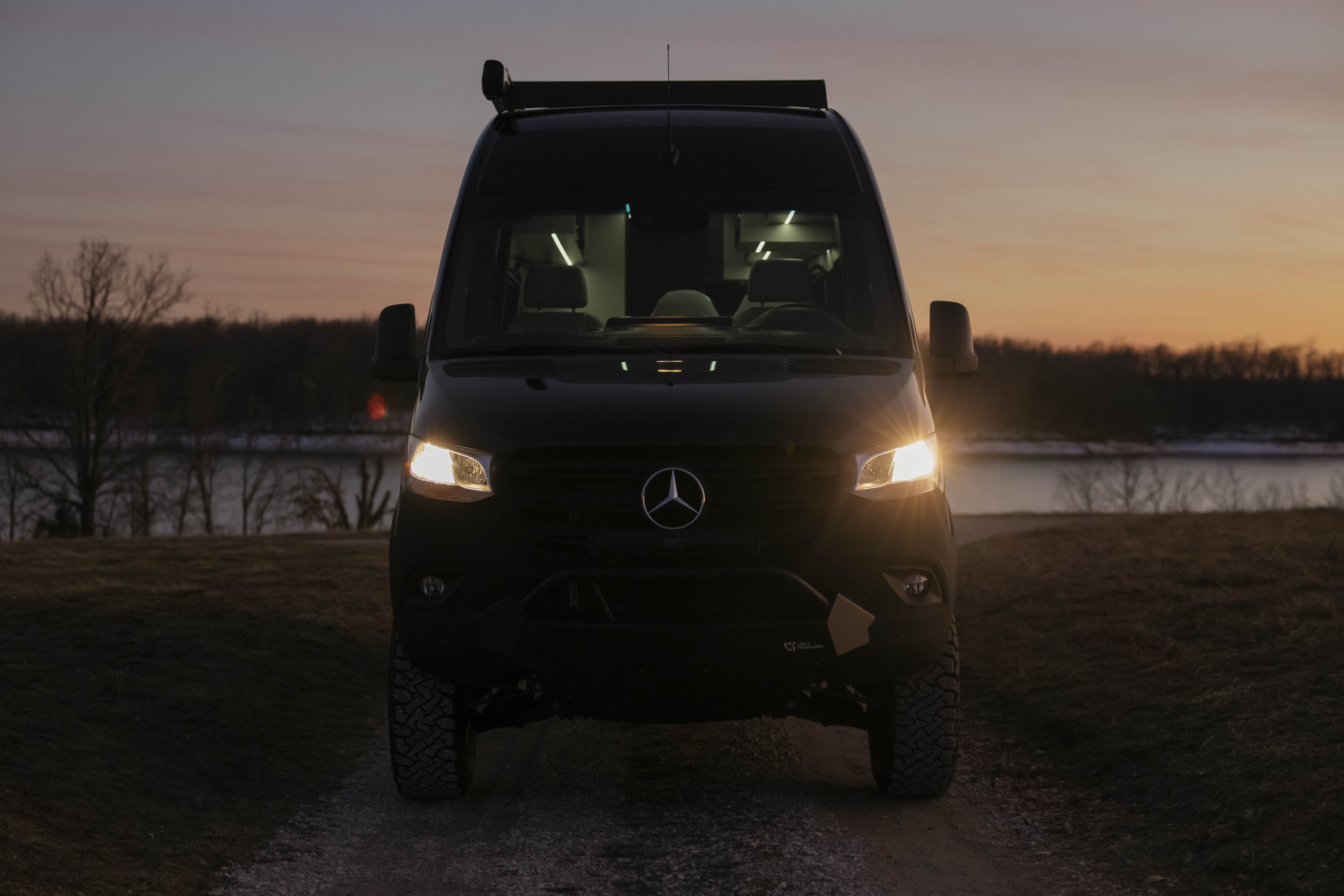 27NORTH | Dusk Sprinter