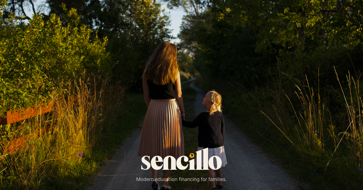Sencillo brand image representing education cost planning and family finance.