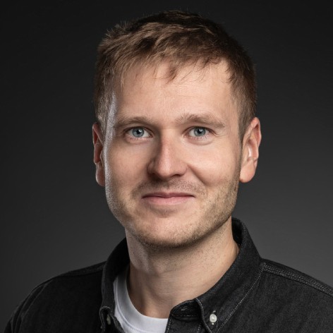 a gradient wavy logo