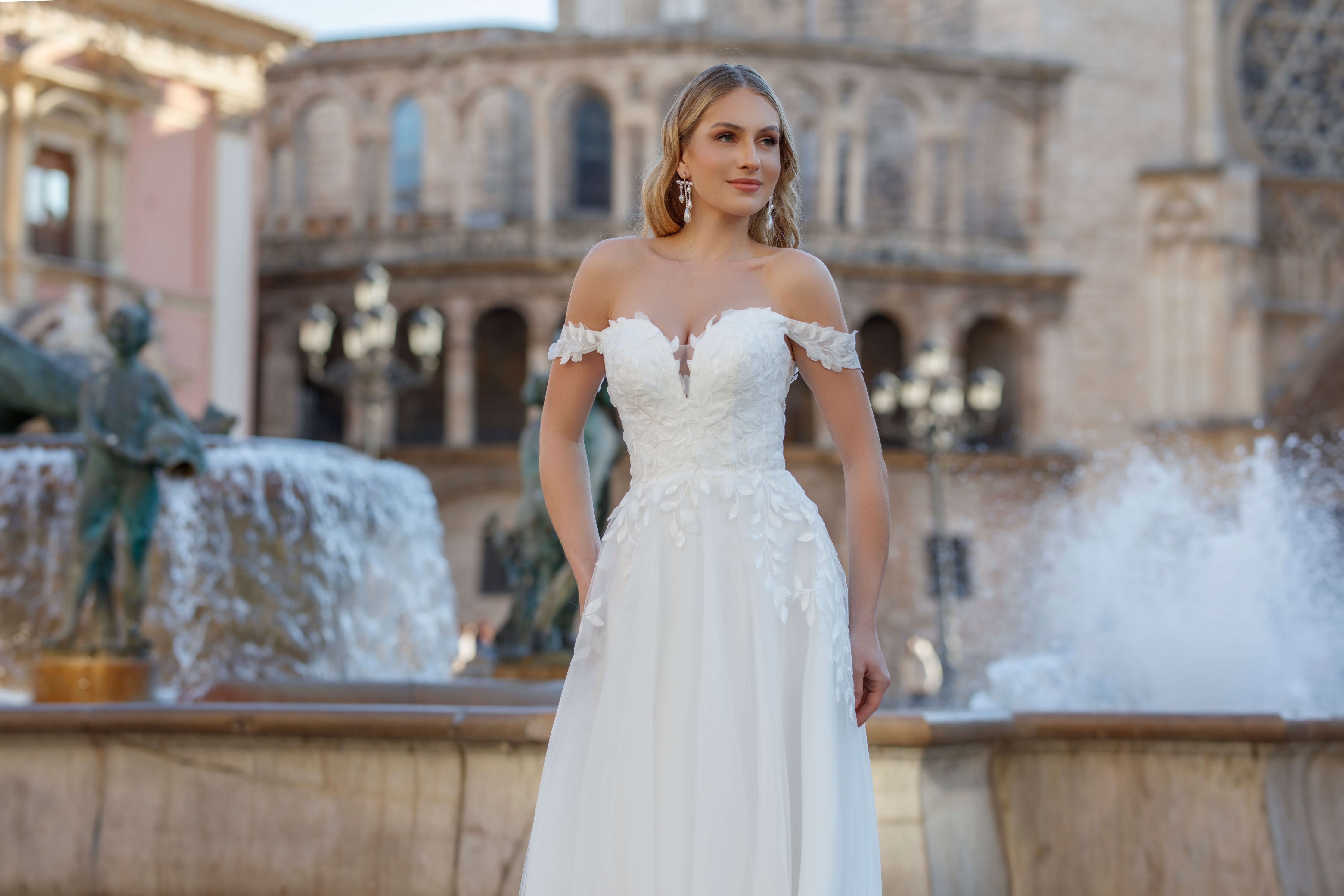 Hochzeitskleid mit formgebender Corsage