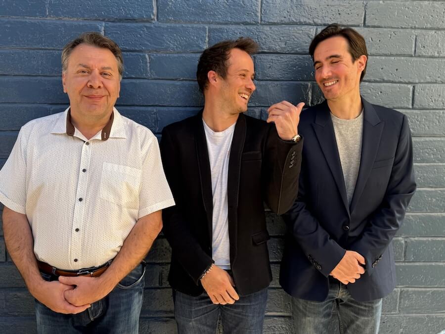Picture of the Saporo team