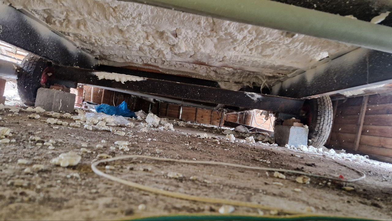 static caravan underfloor insulated with spray foam 4