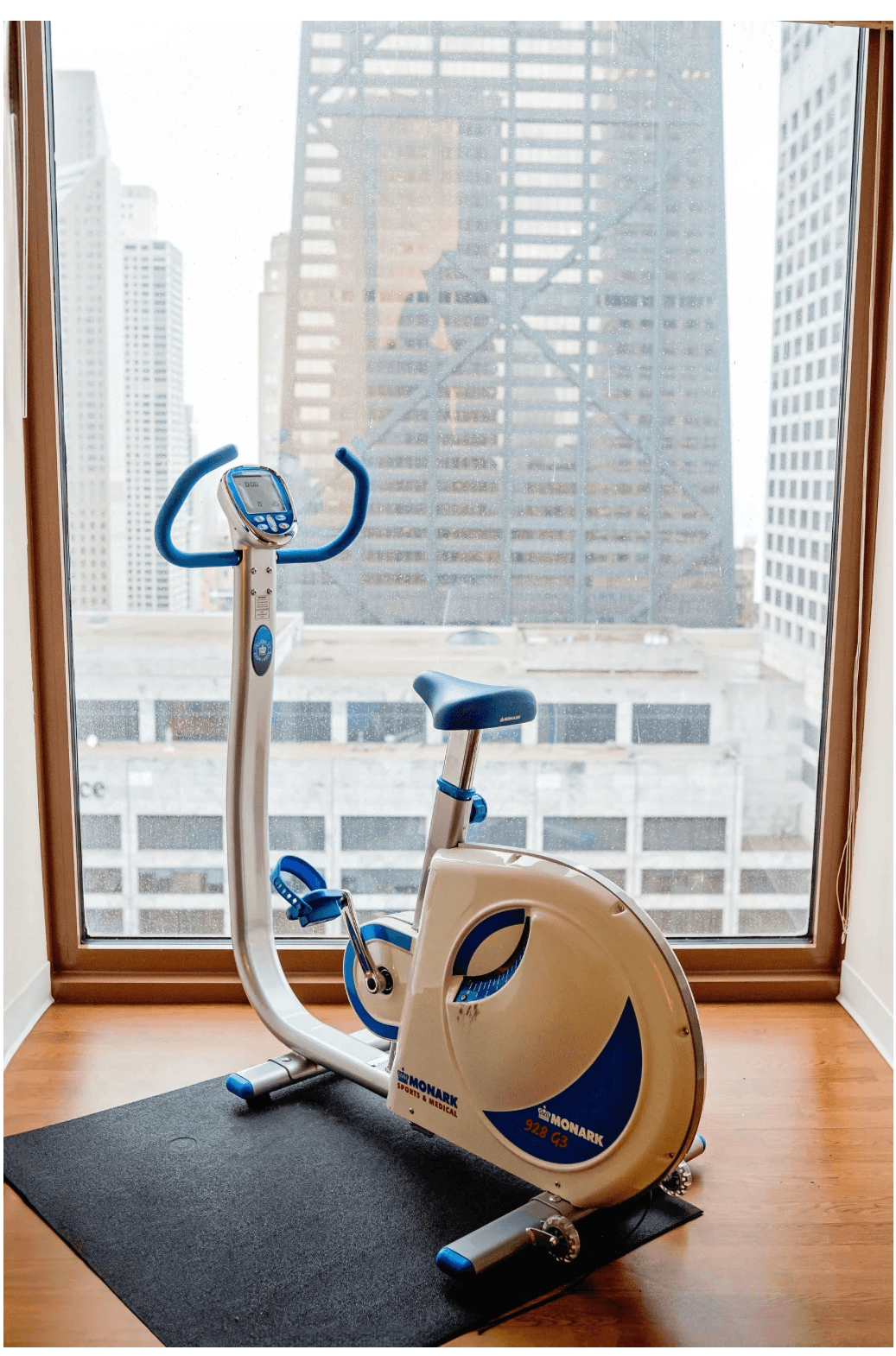 VO₂ max testing bicycle used for fitness and endurance assessment at Harper Health.