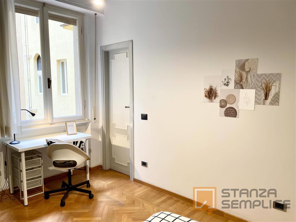 10 sqm room in Via Gustavo Modena, Firenze