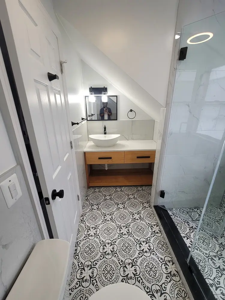 Beautiful bathroom renovation completed by Jewel Construction in Borough Park