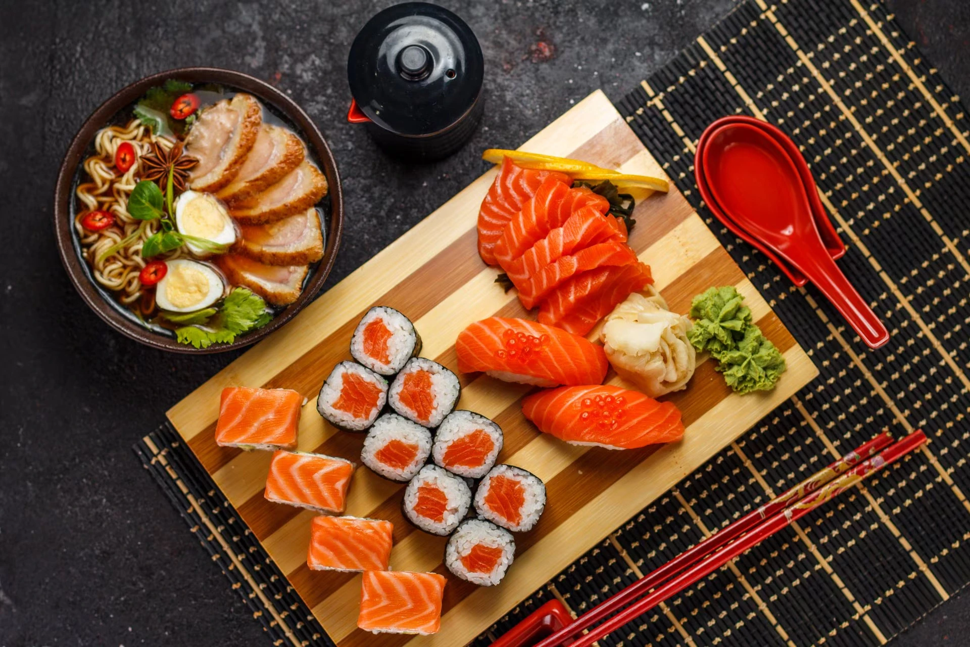 Japanese Sushi and Ramen