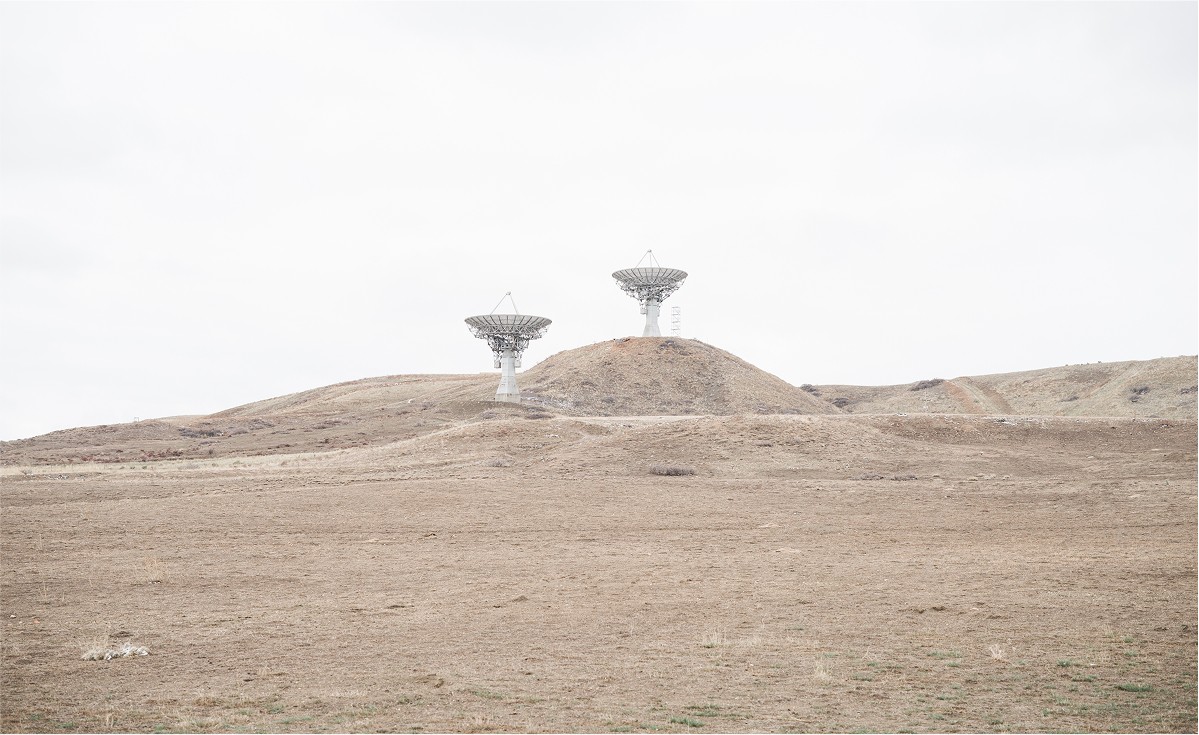 Satelites in the desert. Signal, where there was none.