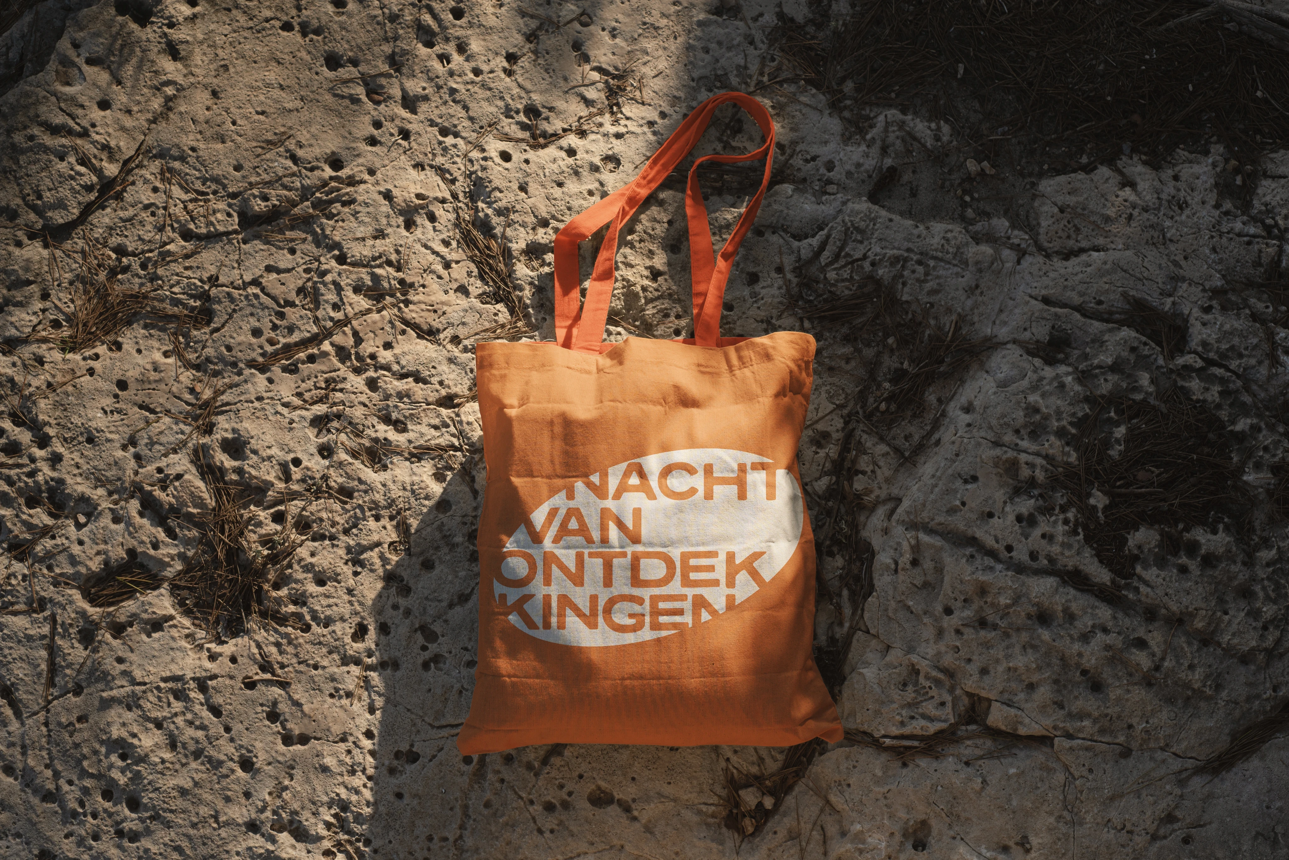 Grafisch ontwerp Nacht van Ontdekkingen tote bag