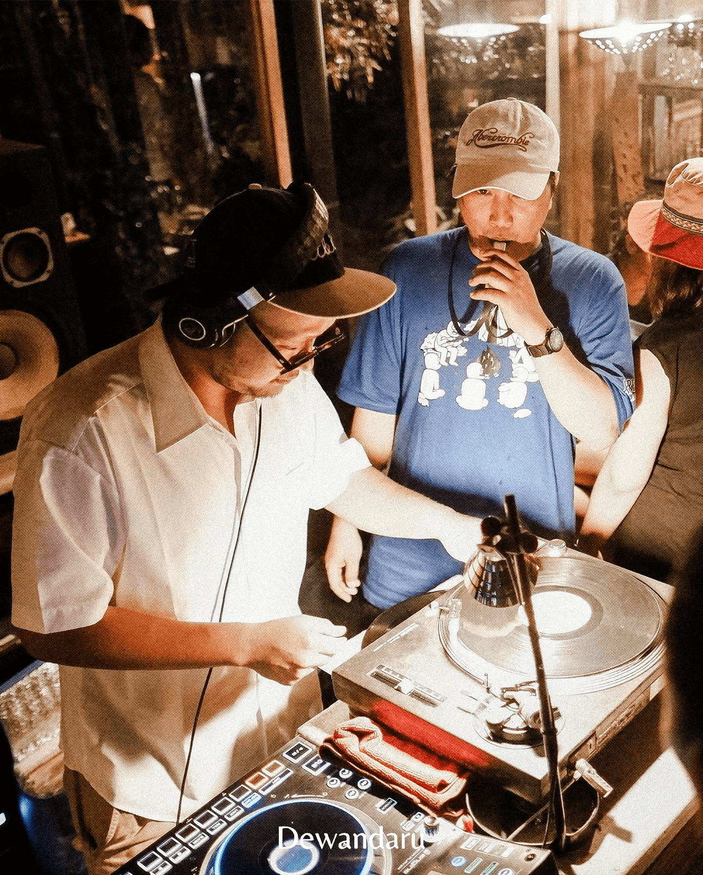 Cheek to Cheek (2022) | Suara Dewandaru