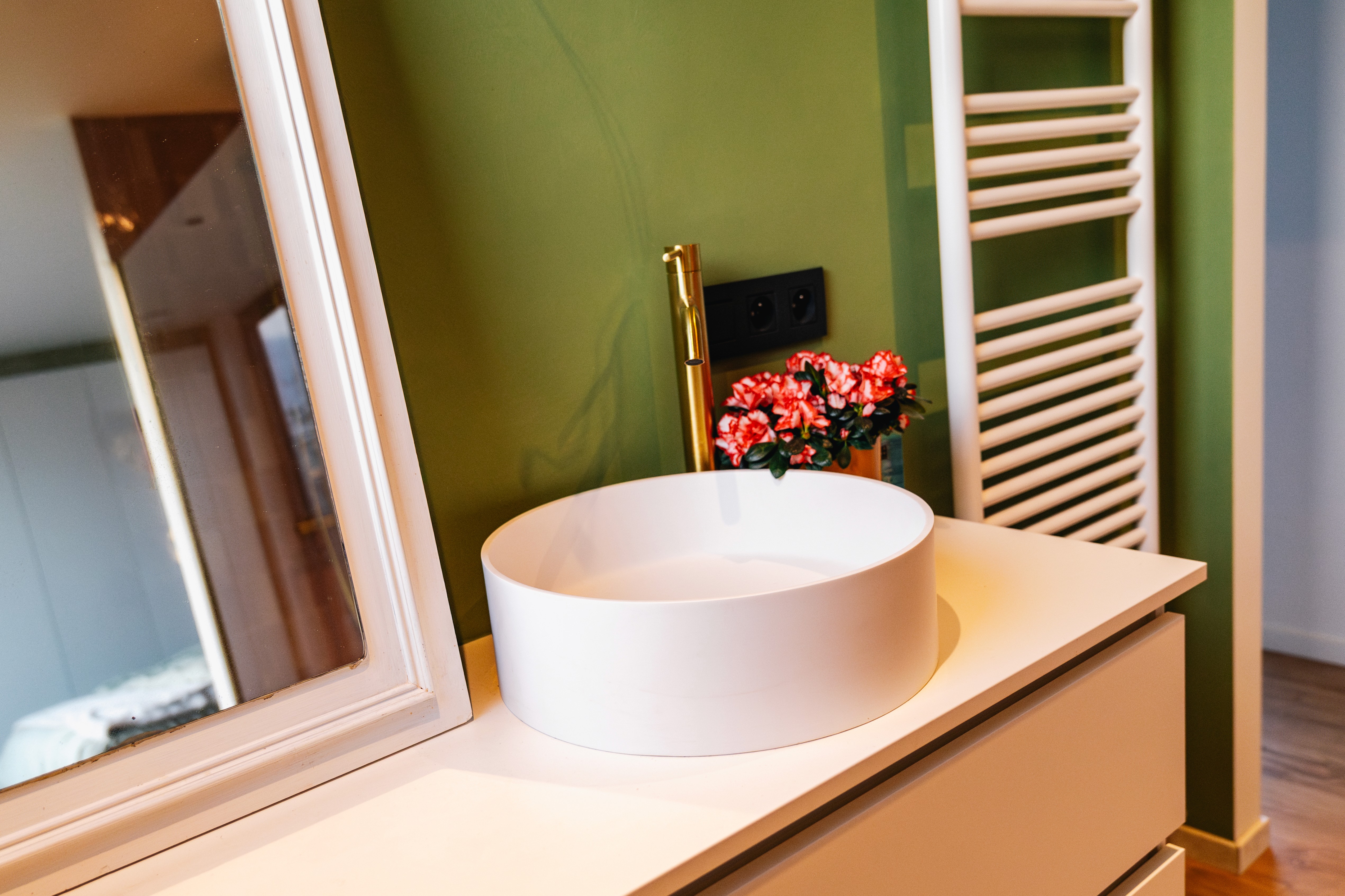 wastafel in woning gebouwd door hubley voor klant Nette De Mol