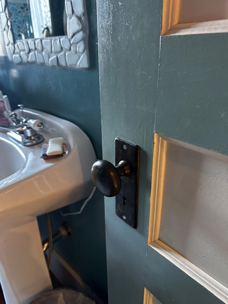 Vintage door knob repair