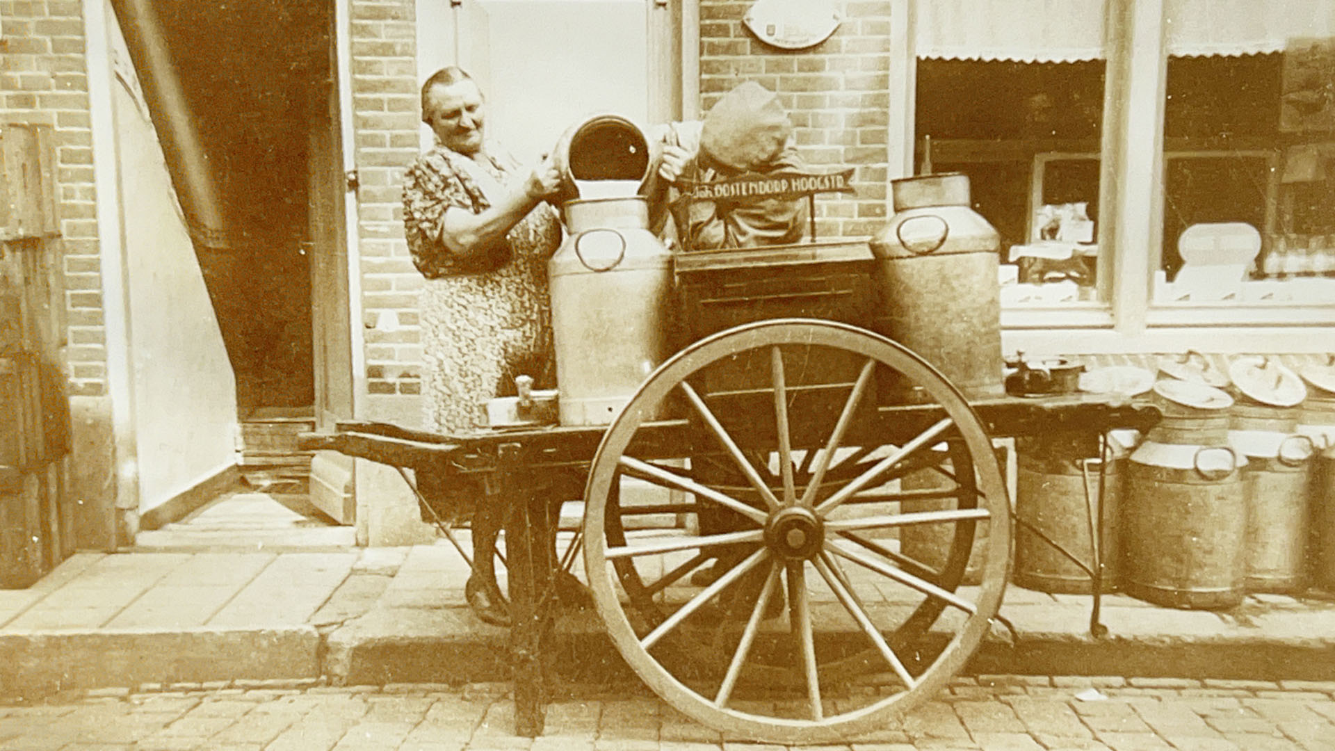 Familie Oostendorp (moeder Oostendorp) - Oud Montfoort