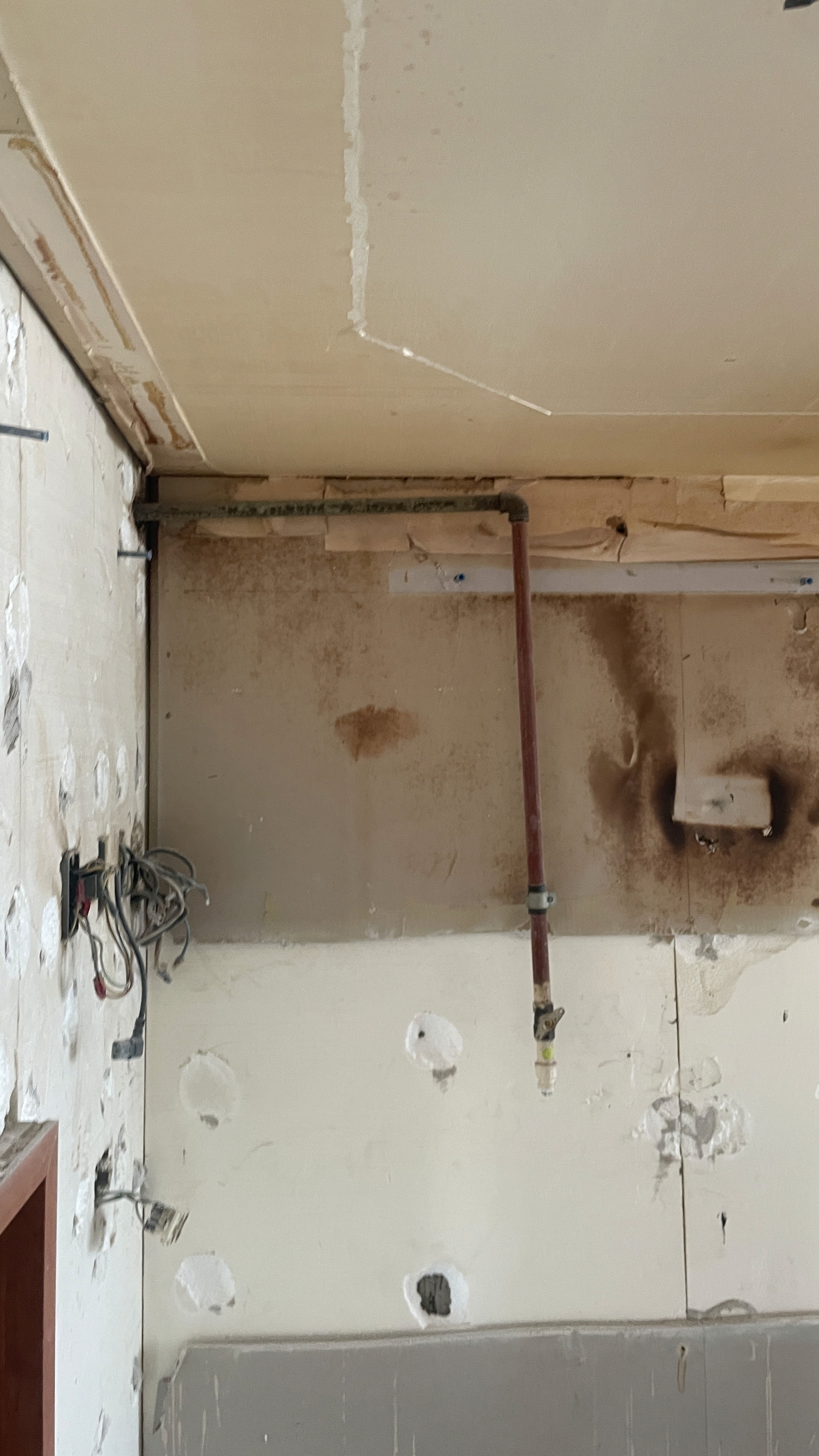 양천구 신정동 명지해드는터아파트 다용도실 노출 배관 경로 확인 │ 도시가스공사 신한울