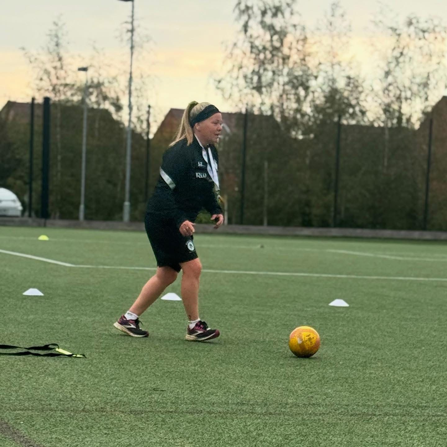 a man with a beard wearing a t - shirt that says mullehauss