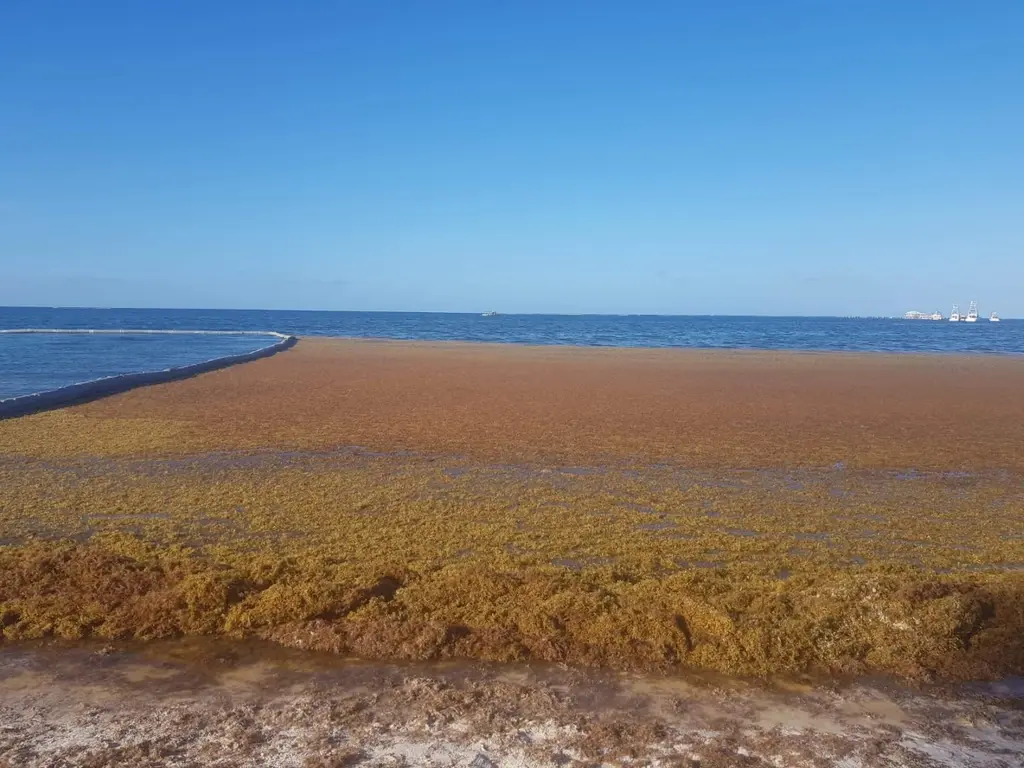 Remont w hotelu hałas wiertarki Grecja reklamacja Itaka