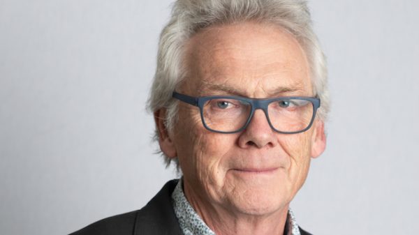 Head shot of Kim Dalton