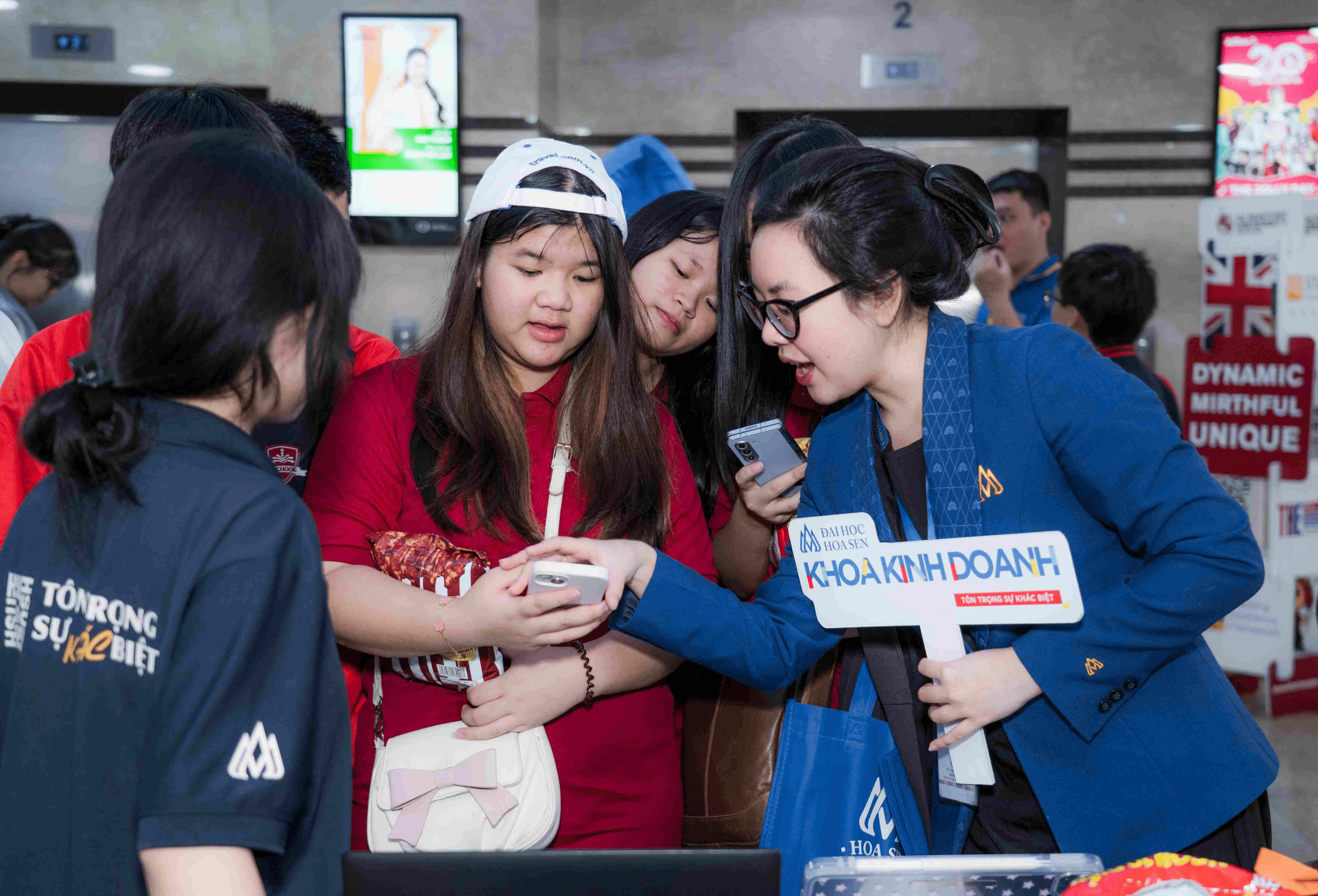 Chọn 5 ngành học này tại Đại học Hoa Sen, giảm 50% học phí năm nhất cho 2K8