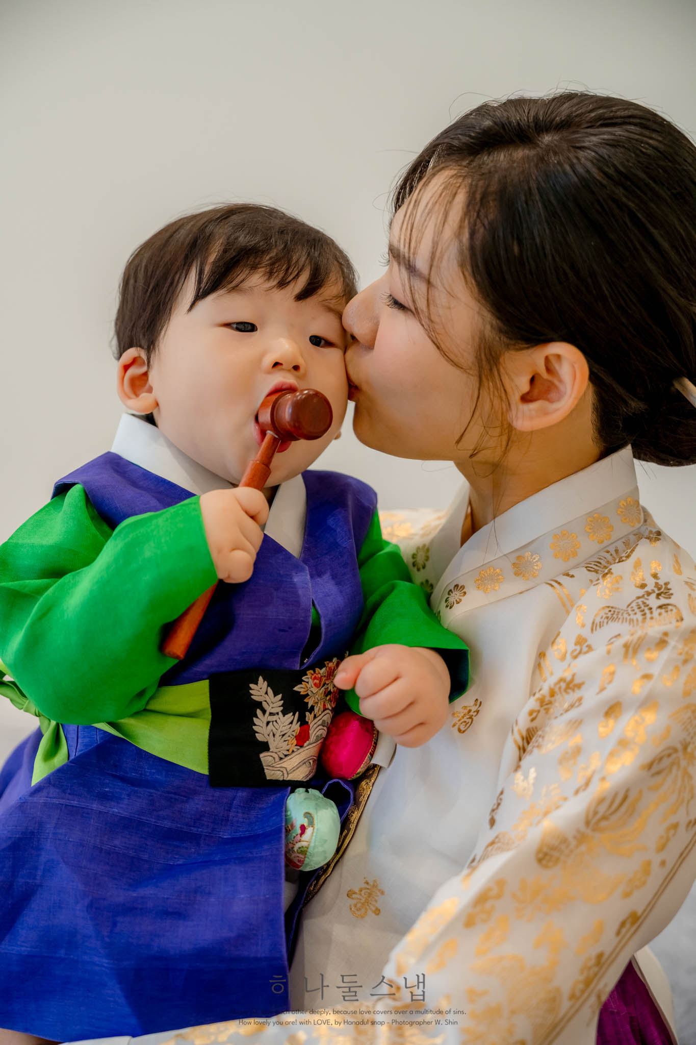 동탄 13월 추억을 담다 돌잔치 스냅 후기 | 하나둘스냅이 담아낸 전통의 미학과 가족의 온기