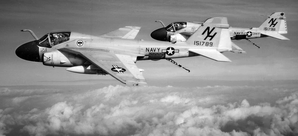 a6-intruder-black-and-white