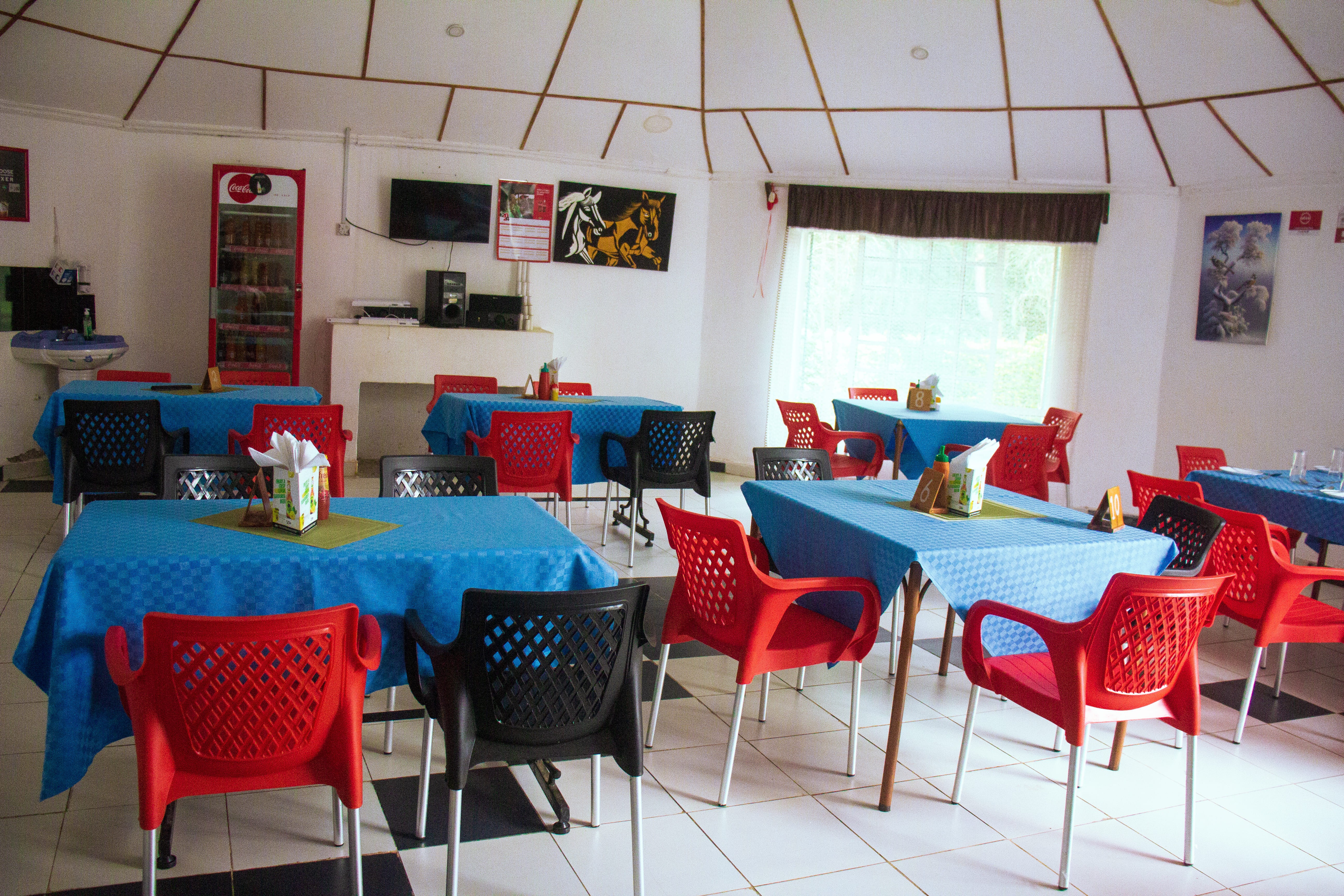 Tiriki Forest Restaurant
