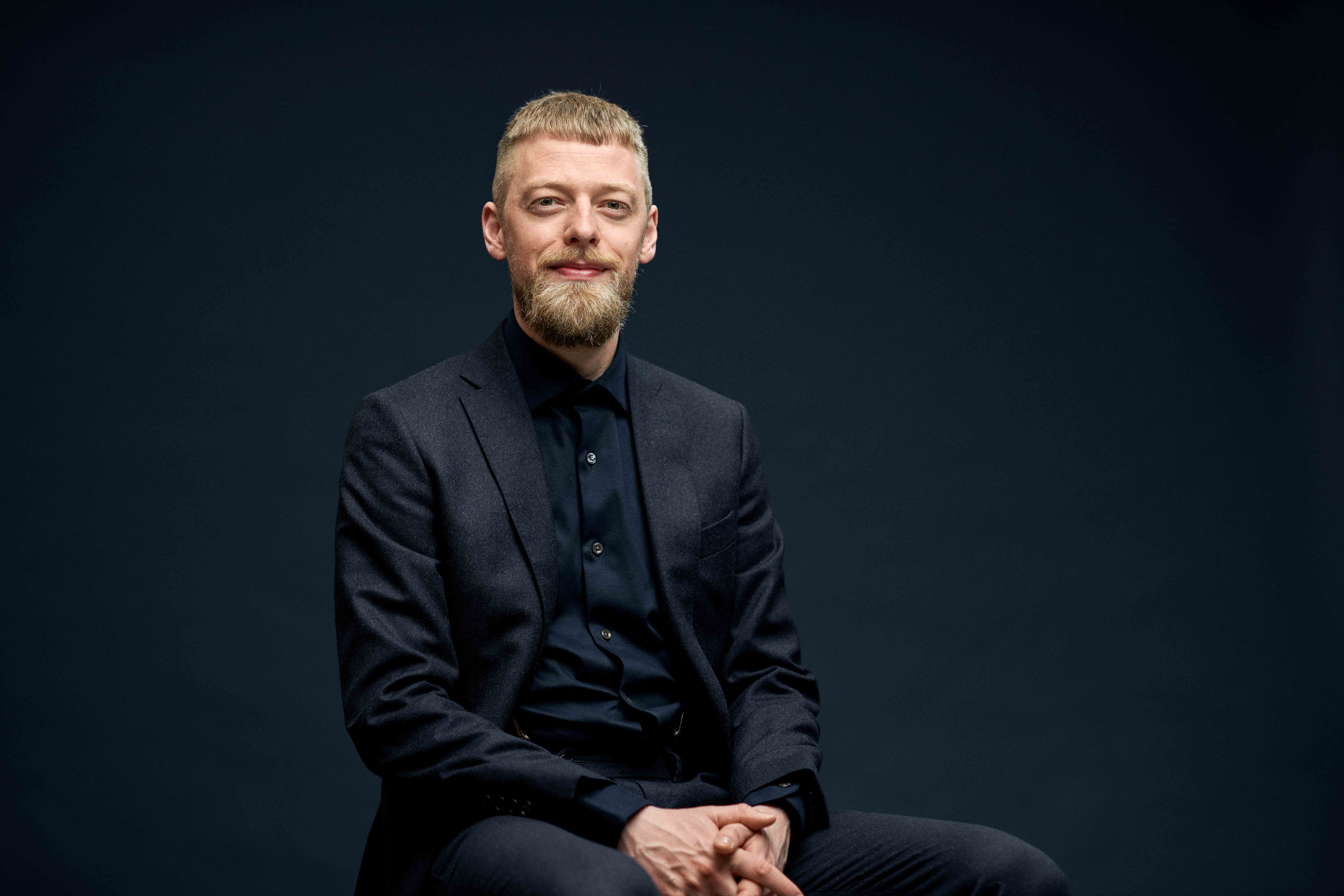 Mikkel Karlsen - Psykologisk entertainer set på DR1 og TV2