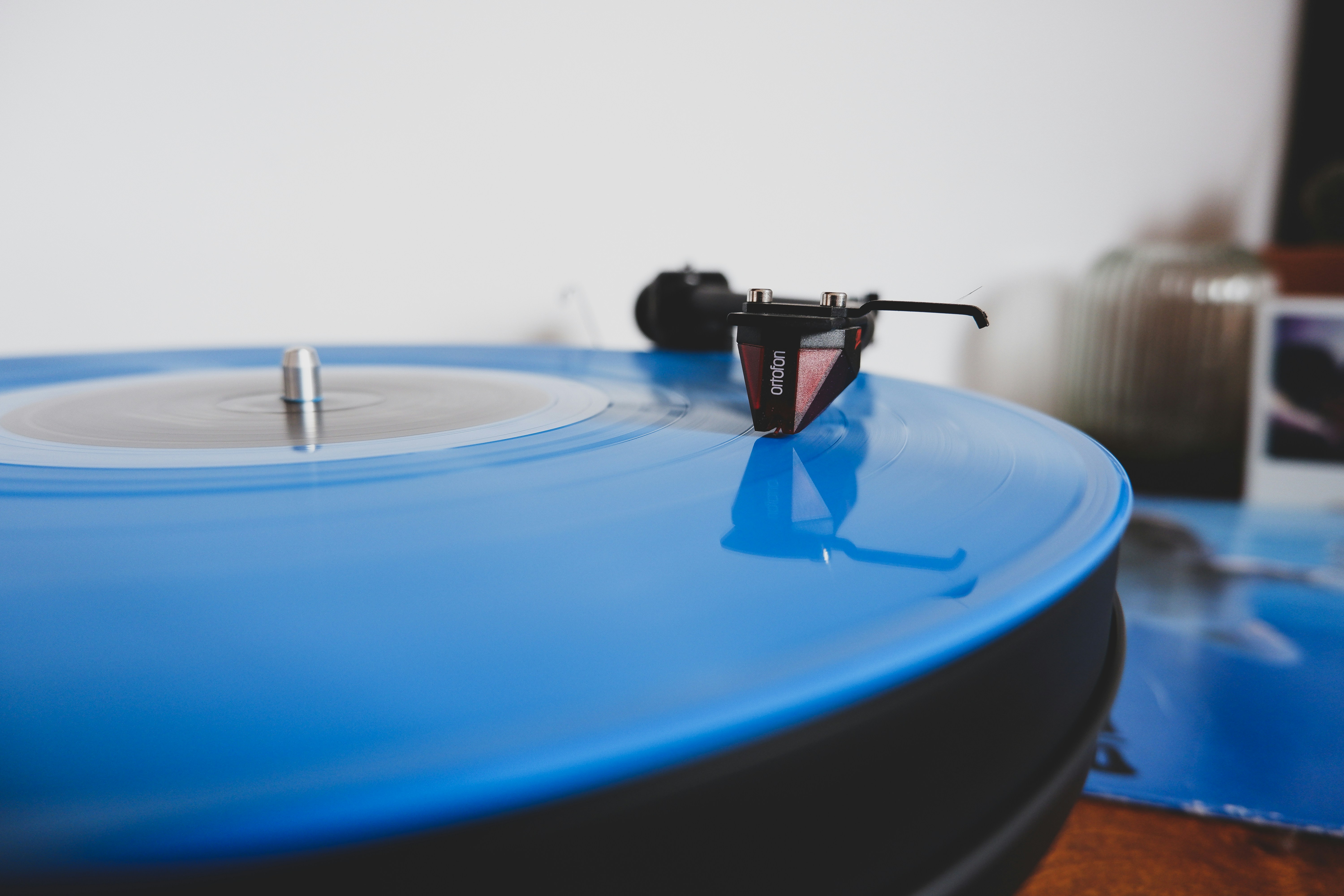 black and blue drone on blue round table