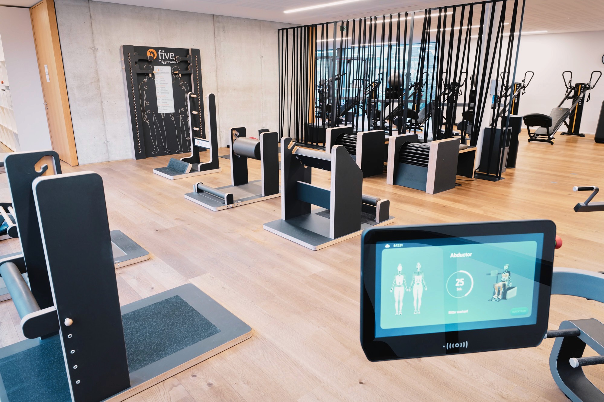 Rezeption und Eingangsbereich im Fitnessstudio in Kirchheim unter Teck