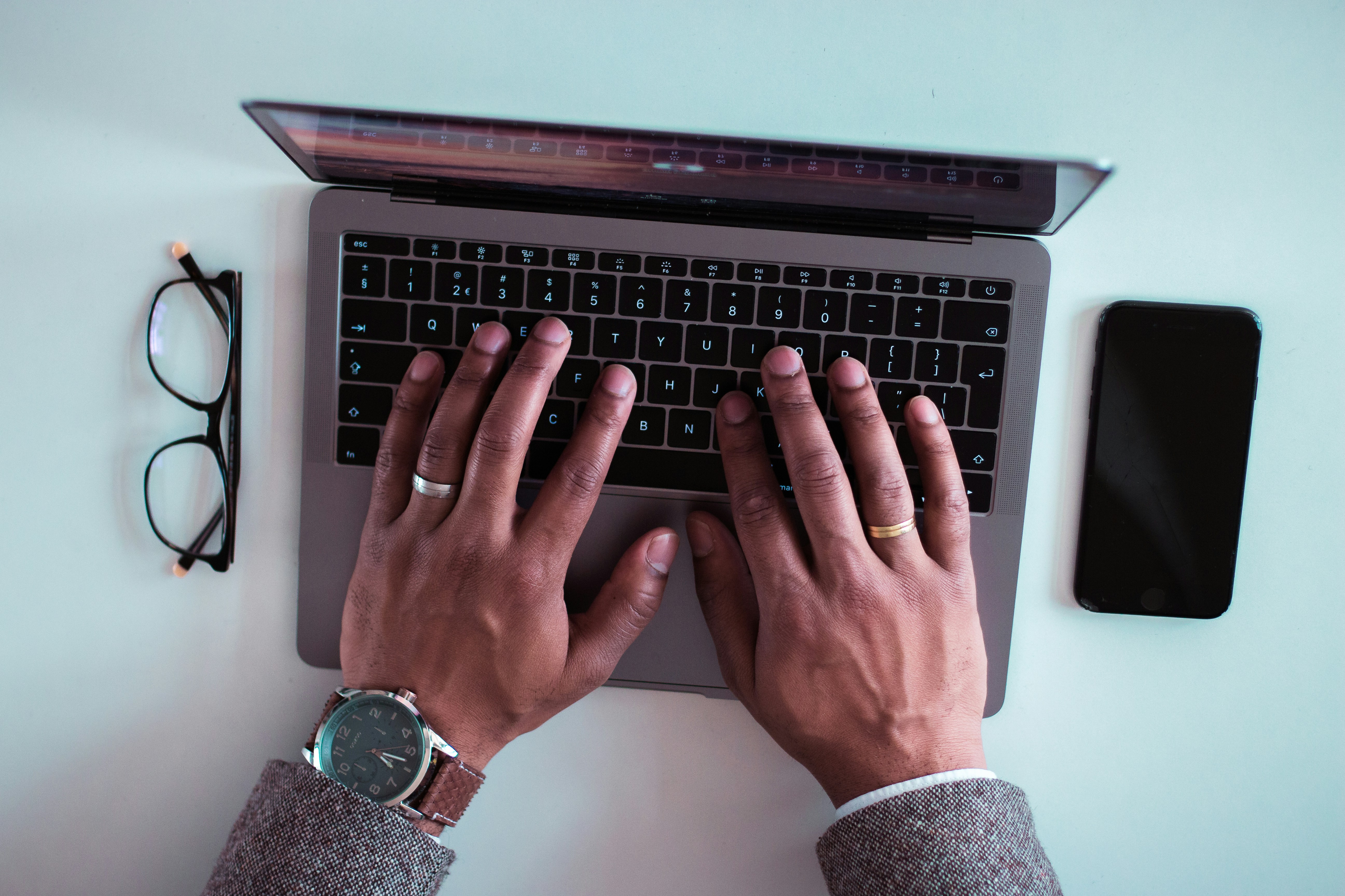 man on laptop finding Front Alternatives