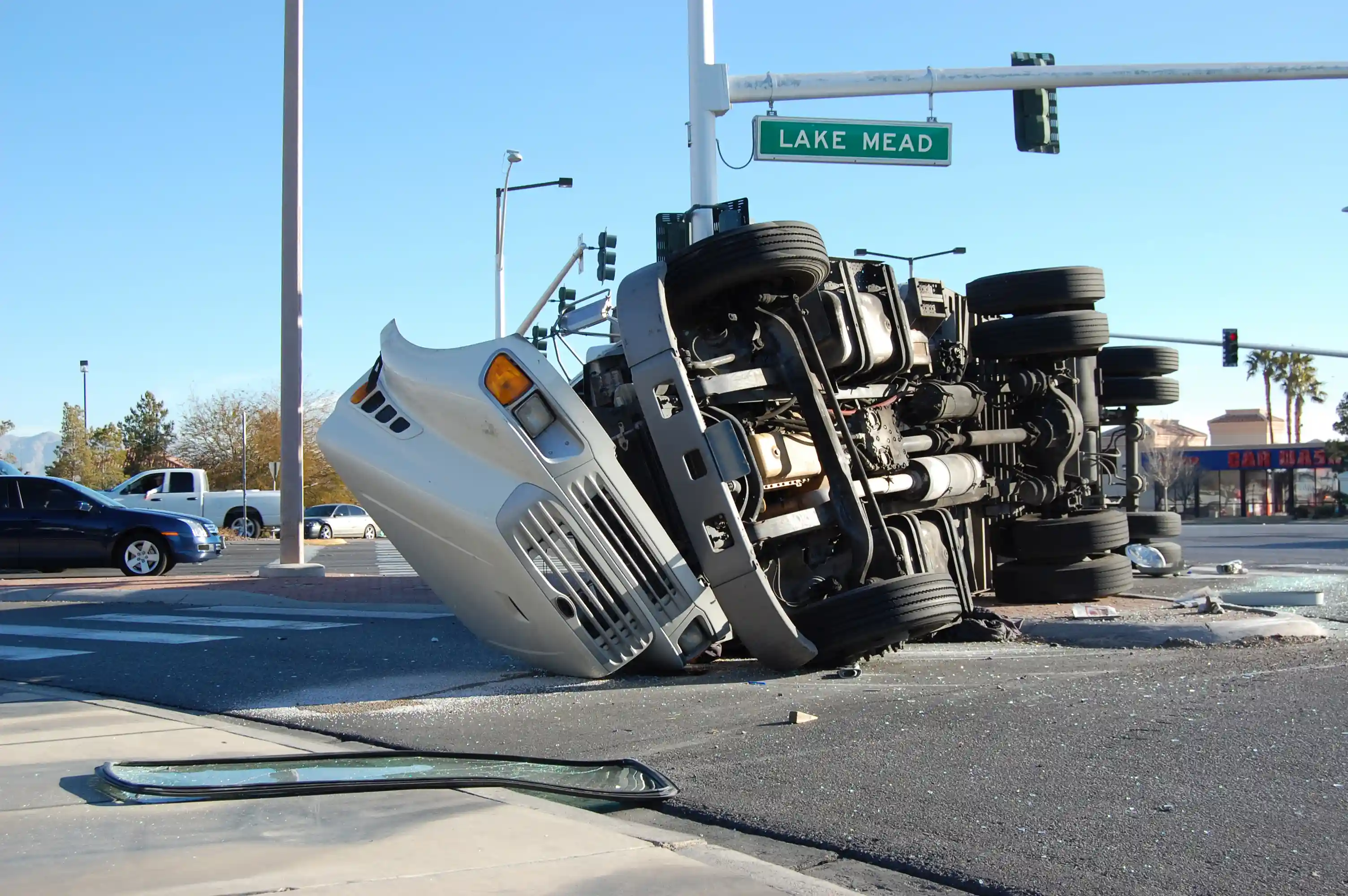 Commercial truck after an accident, relevant to FMCSA reporting and documentation standards.