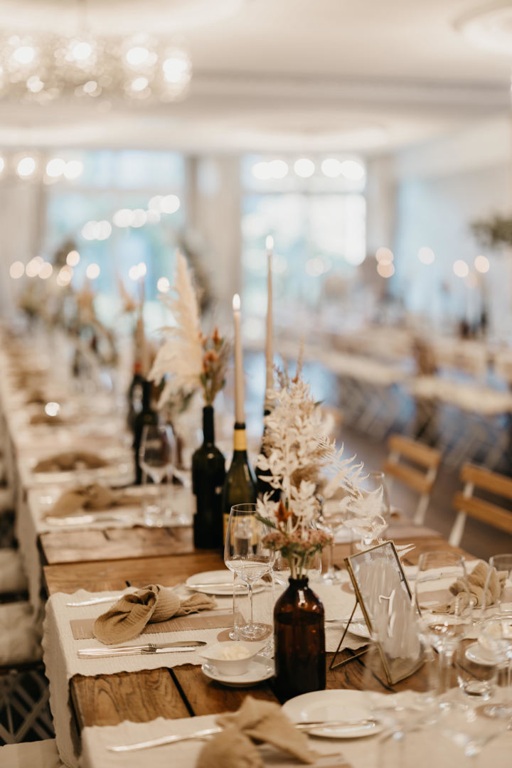 Hochzeit T&C – Schloss Hünigen, gestaltet von dekostimmt