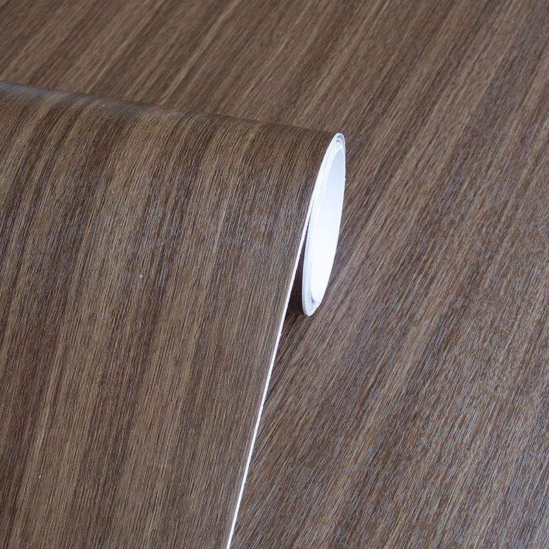 深灰色木紋膠地板卷，高品質耐磨防滑塑膠地板，適用於香港辦公室及家居室內裝修地材。