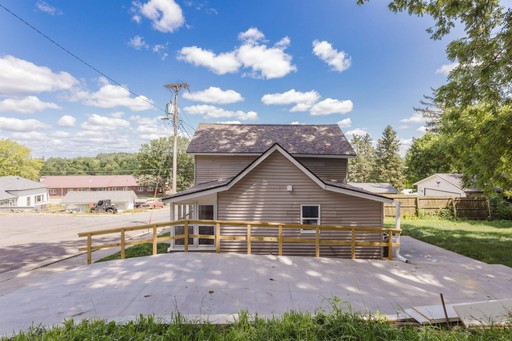 Photo 2 of 700 Railroad Street, Blanchardville