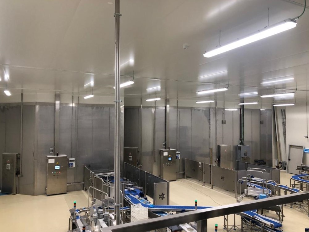 worker on laboratorium