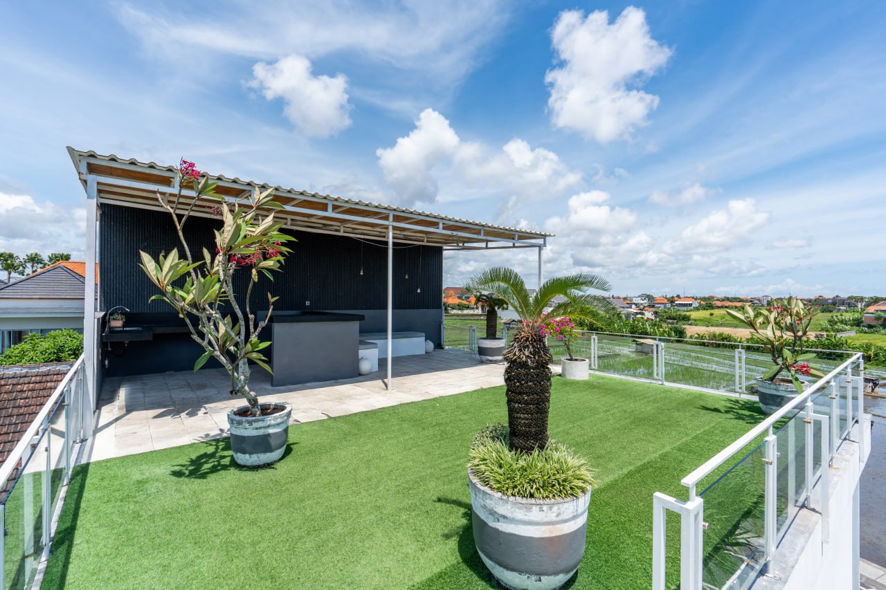 A completed 5-bedroom villa in Canggu