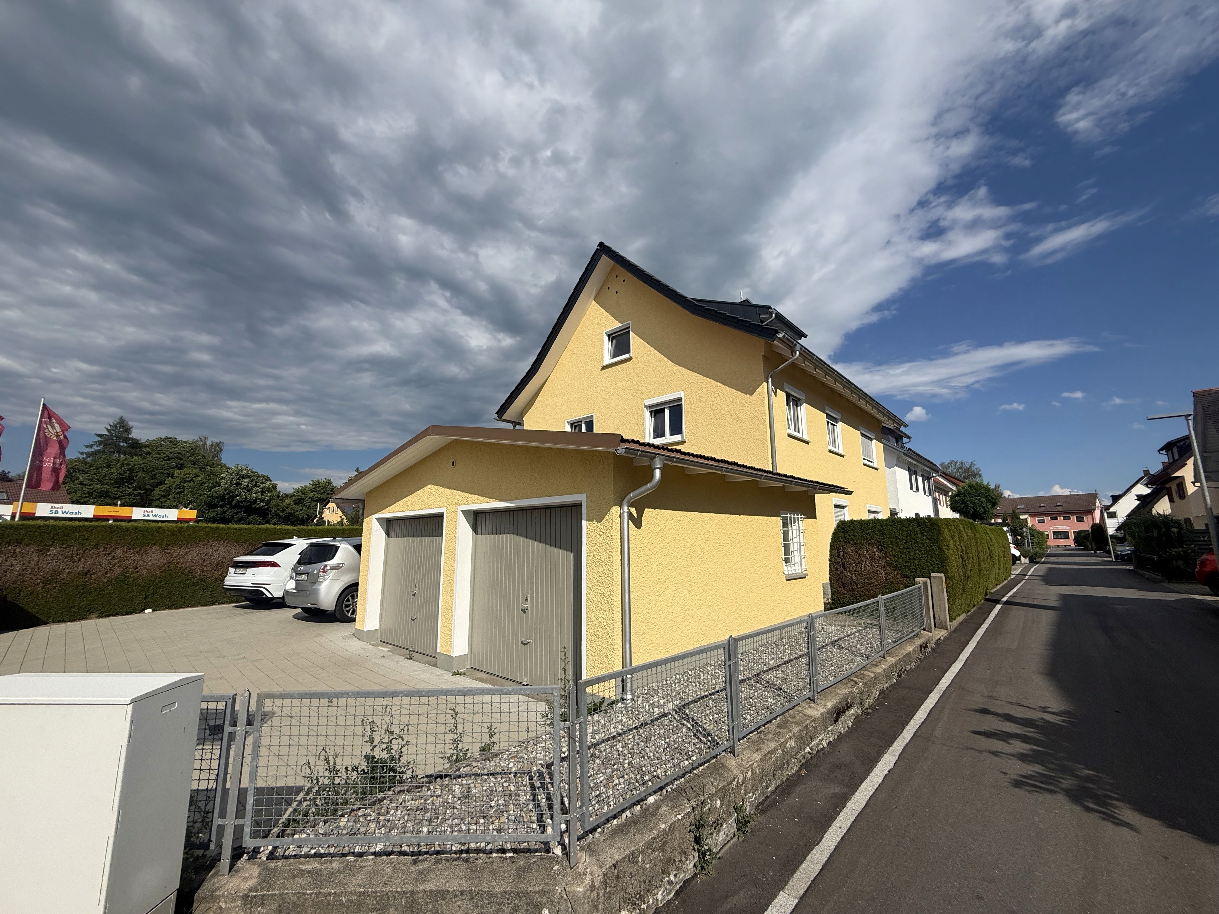 Saniertes Wohnhaus mit drei Wohneinheiten in Wangen im Allgäu
