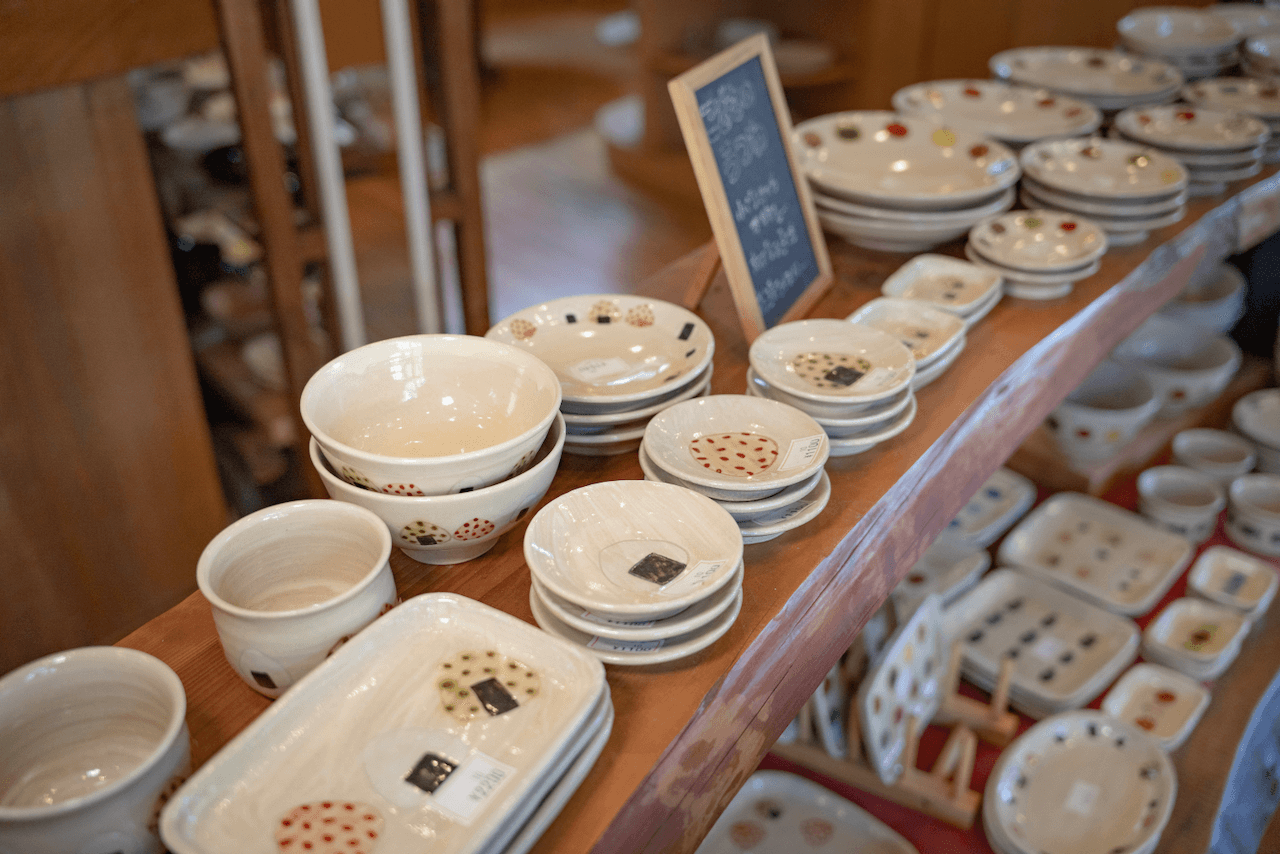Pottery ware for sale