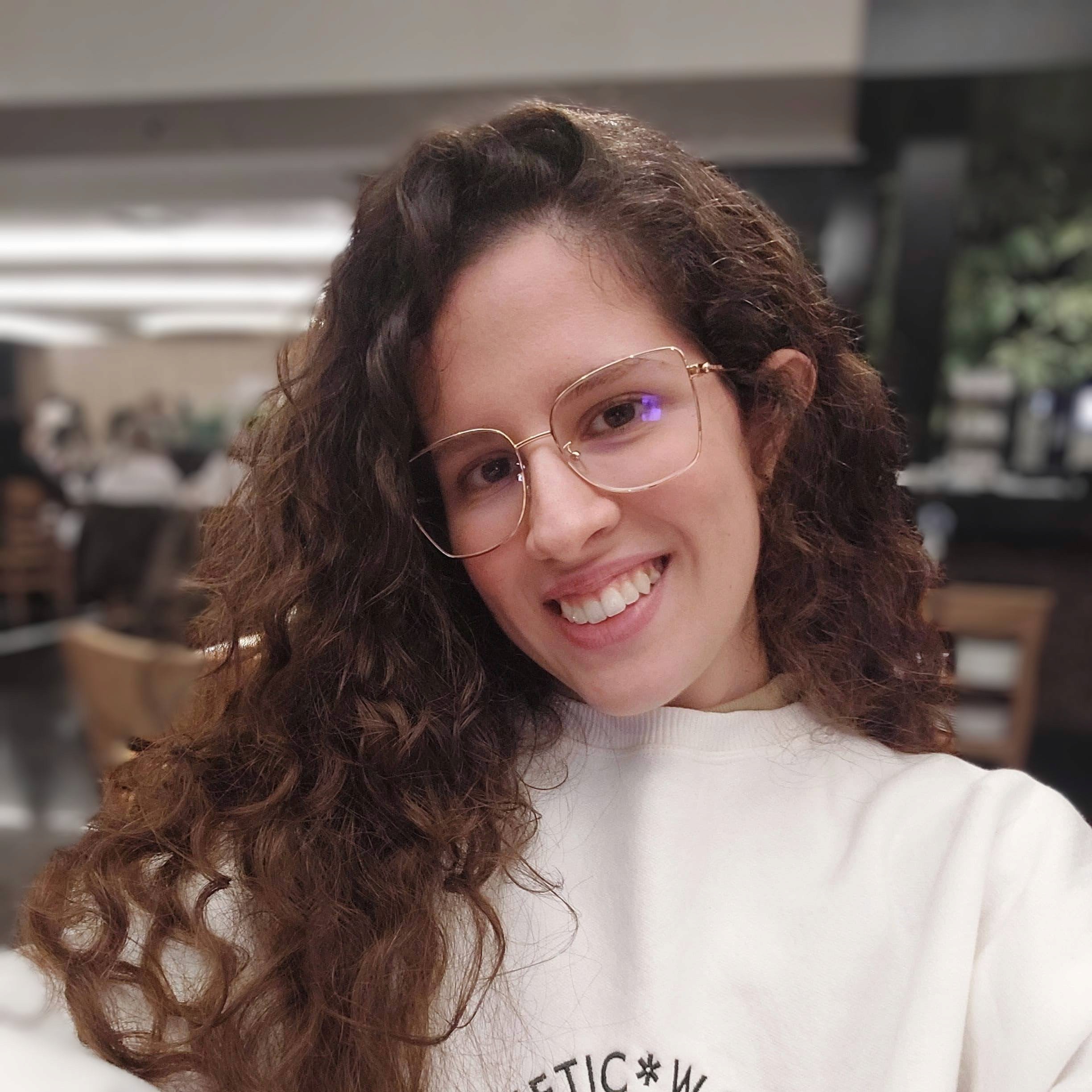 Ana Neves - Product Designer