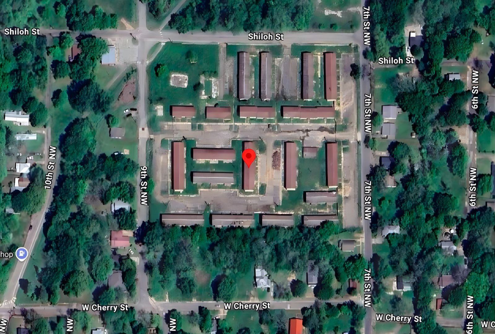 Sabine Apartments - Multifamily apartment community in Paris, TX - Value-add renovation, Opportunity Zone - 122 units