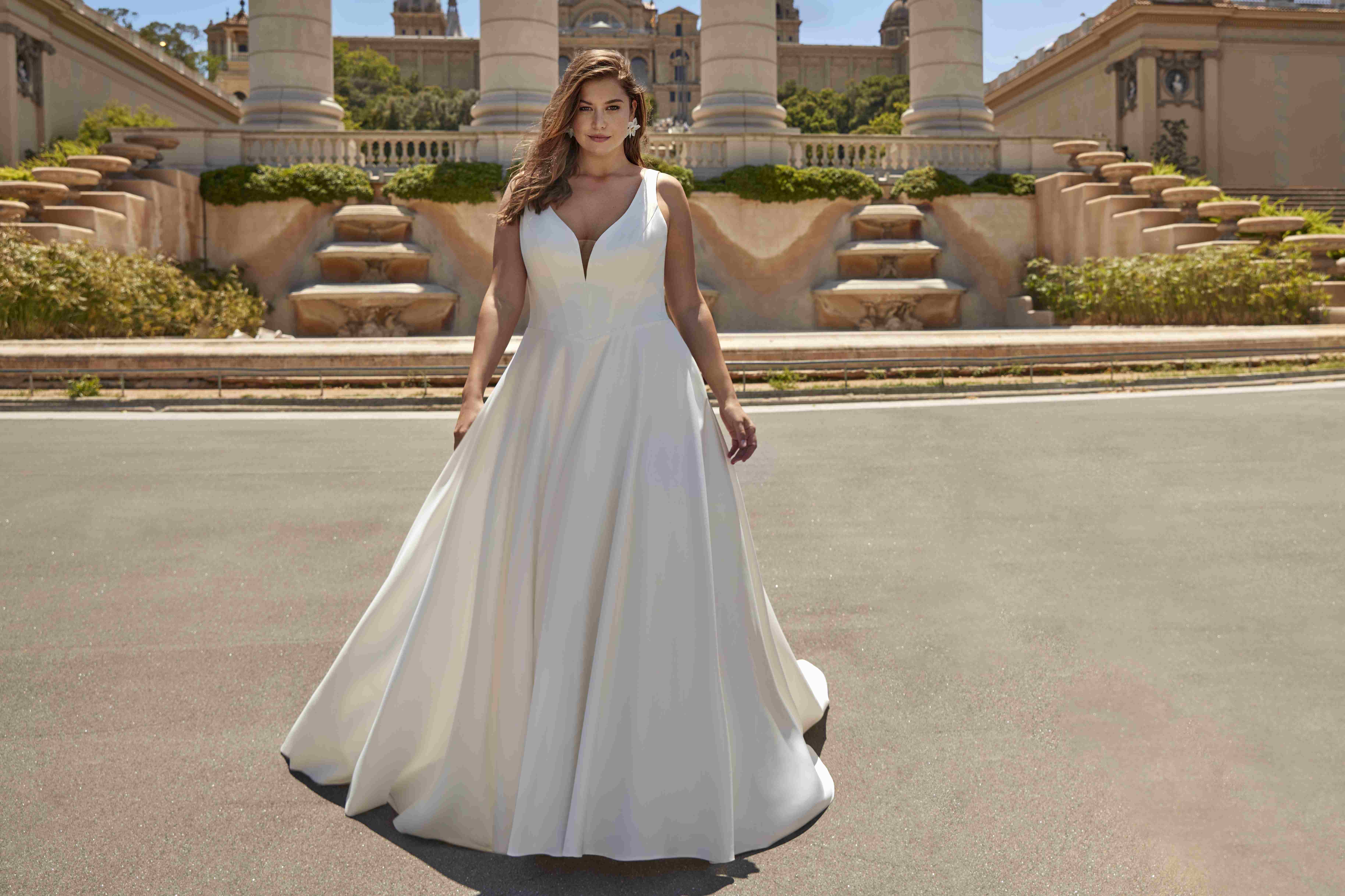 Brautkleid für kurvige Bräut