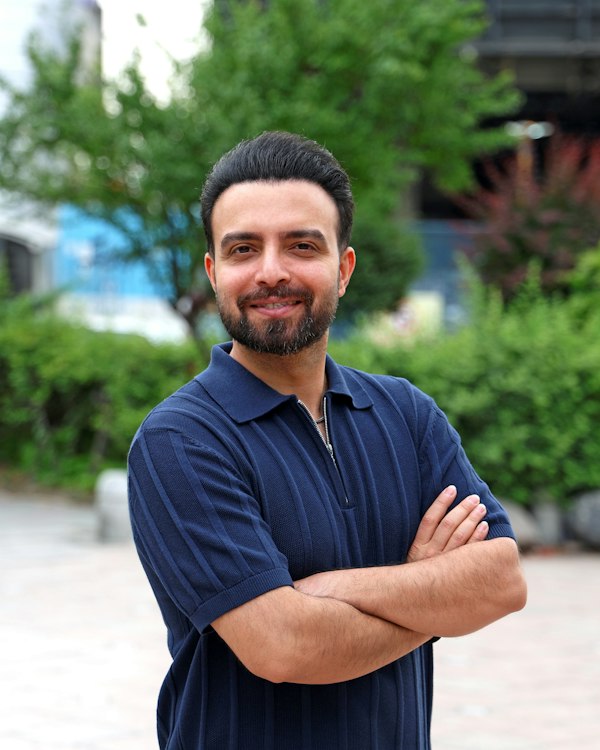 Portrait of Rafael Mendes