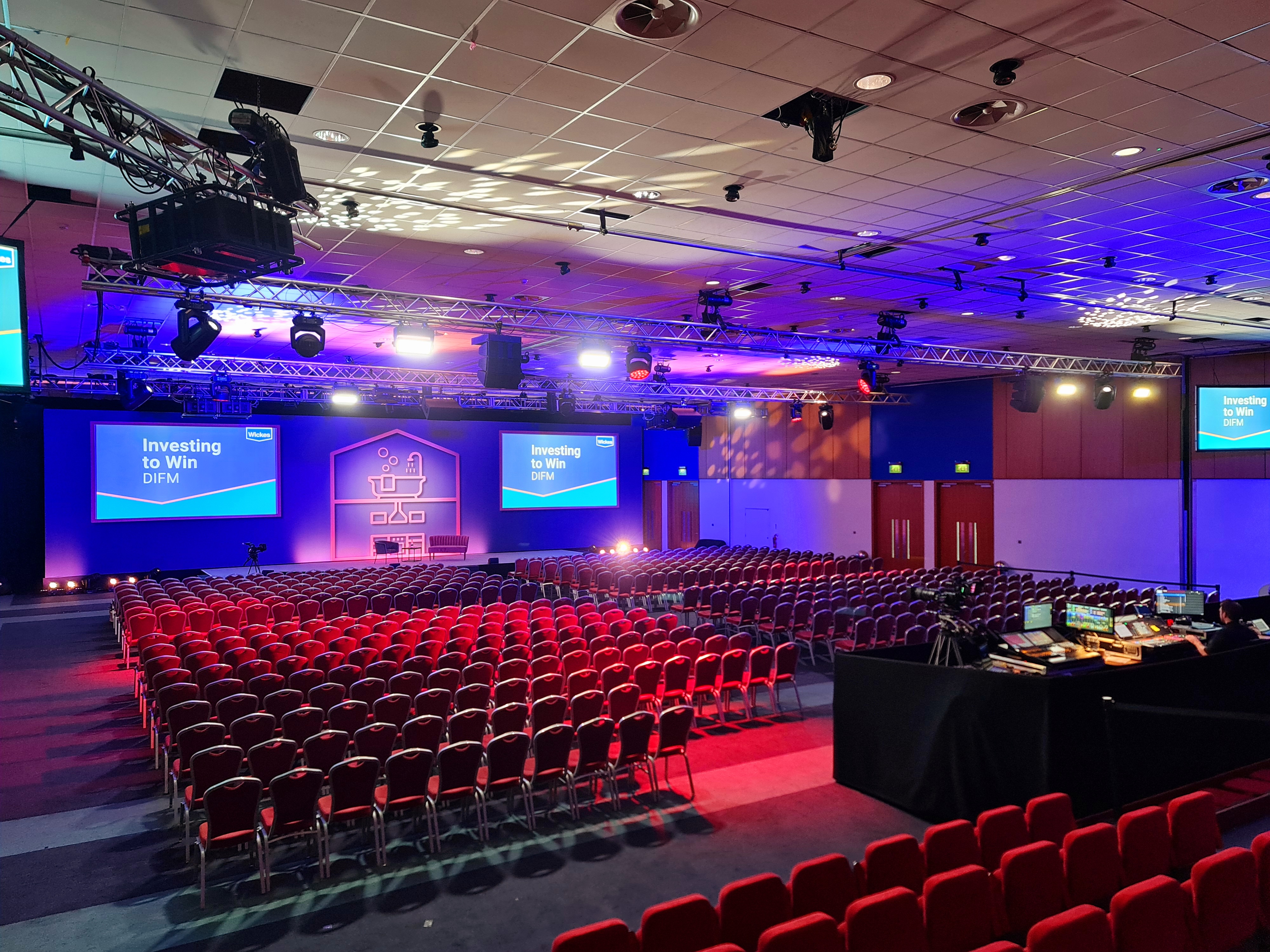white Apple Magic mouse on brown table