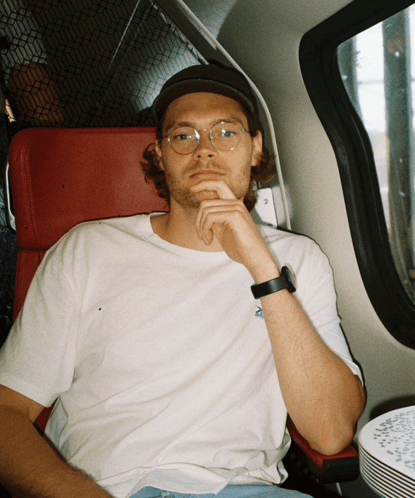 Goran Babarogic Product UX Designer