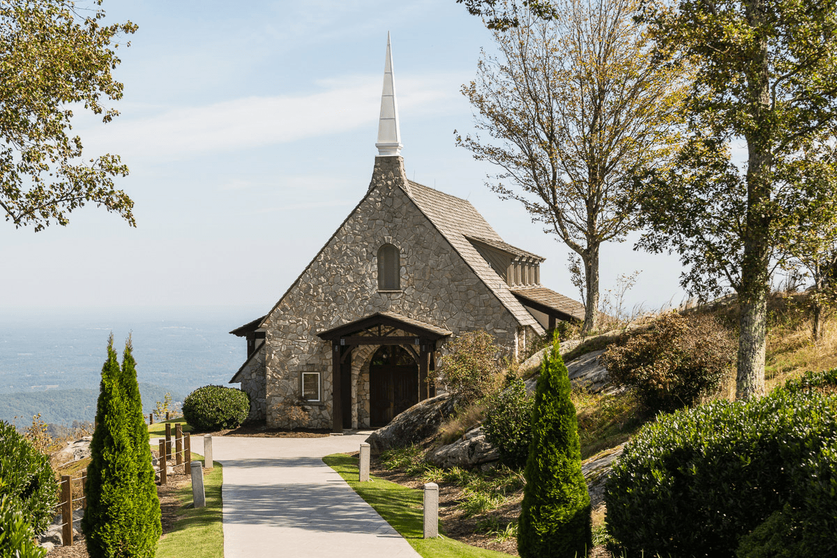 Image of the chapel at the Cliffs at Glassy — a Wedding venue.