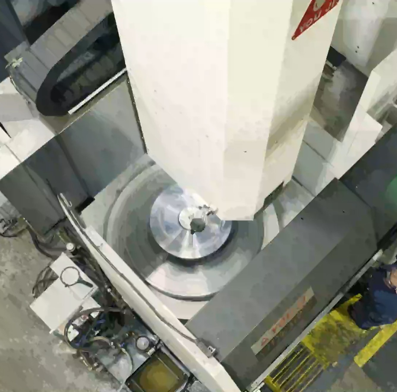 Photo of a machine used by Marcon 