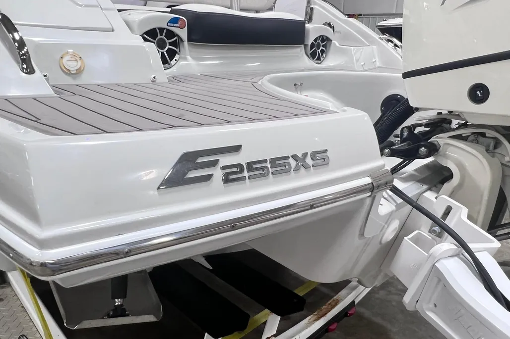 Boat photo 1